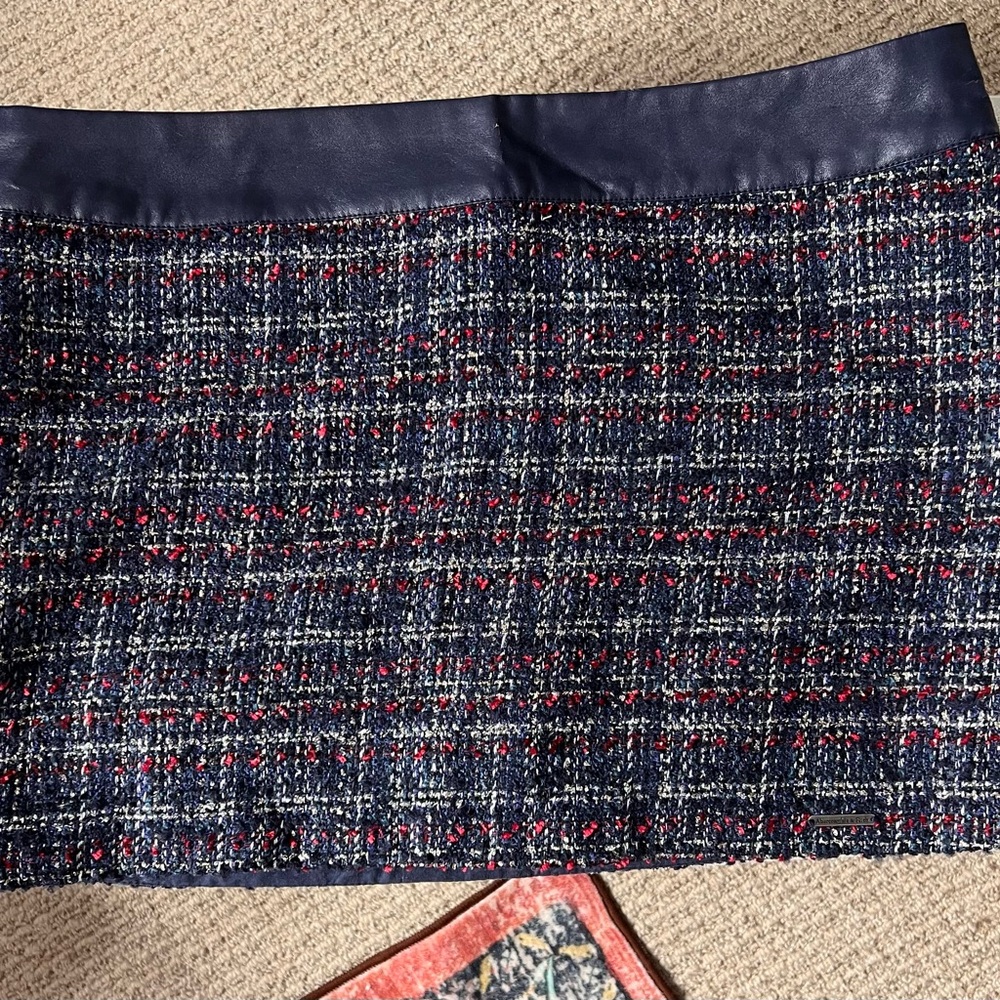 Abercrombie & Fitch Black and White Pencil Mini Skirt